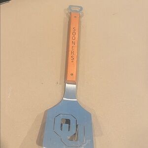 Sooners Metal Spatula with Bottle Opener